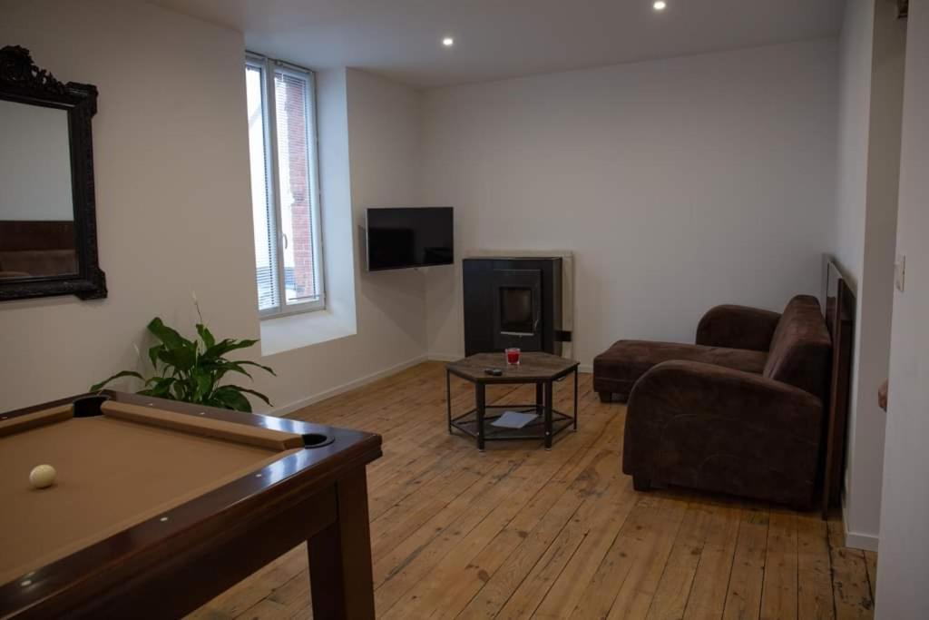 Cyris - Chambres Duplex Climatisees - Spa & Piscine Centre Ville Saint-Germain-des-Fosses Luaran gambar